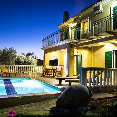 Sleeps 4